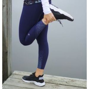 Lululemon navy 7/8 leggings